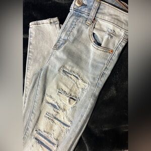 American Eagle Outfitters Light Blue Distressed Skinny Jeans